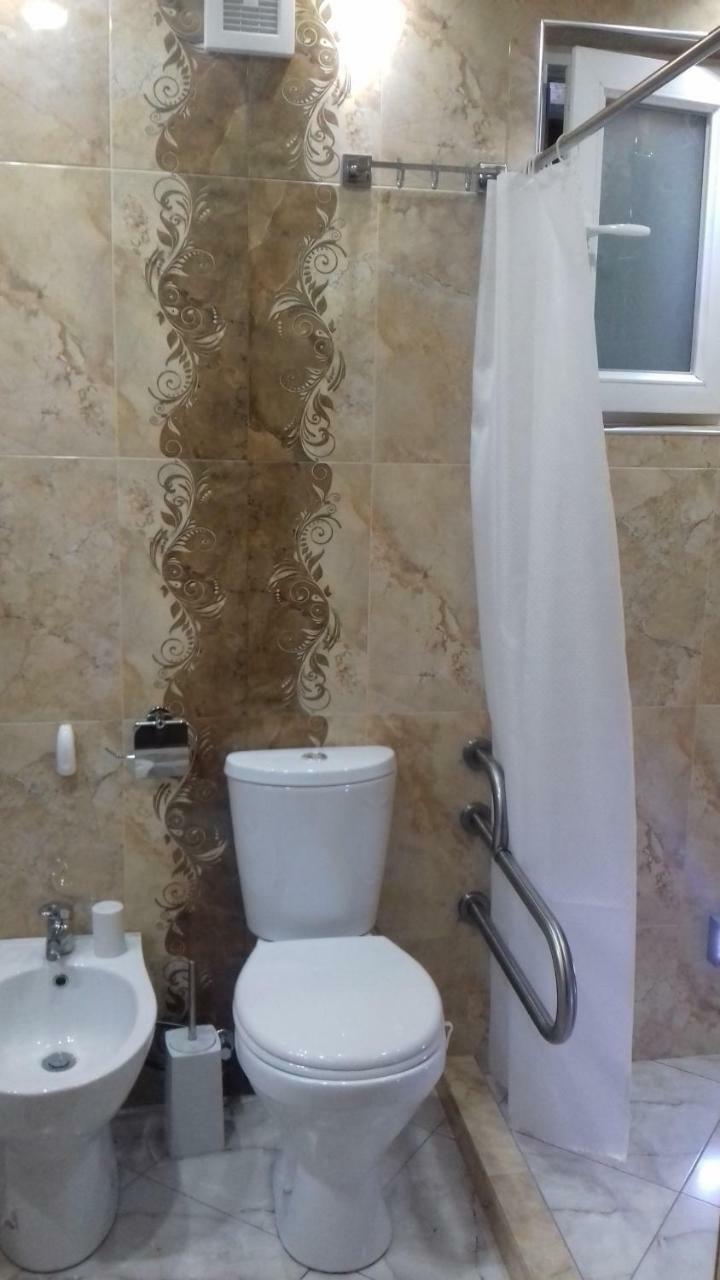 Apartment B O R A Цакалтубо Екстер'єр фото